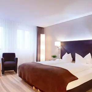 Hotel Ringhotel Loew's Merkur